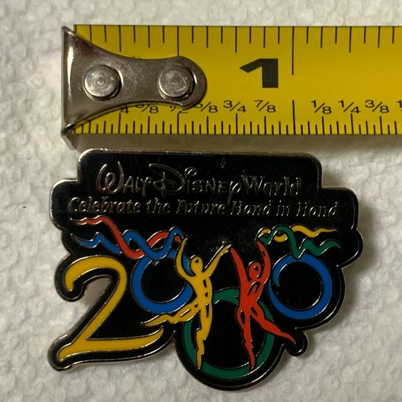 Disney Resort Millennium Celebration Pin Disney World  - Dancers - 2000 - Picture 3 of 5